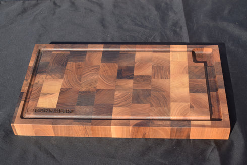 XL DASKA ZA REZANJE S KANALOM ORAH 54 X 30 X 4 CM END GRAIN KONSTRUKCIJA